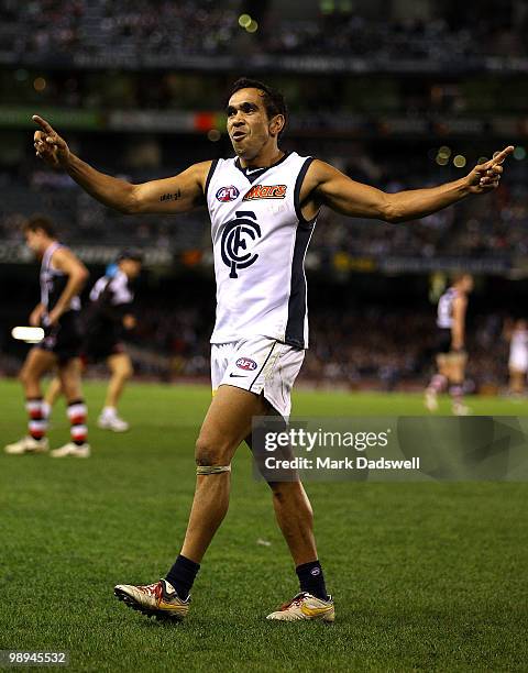 Eddie Betts of the Blues celebrates a goal during the round seven AFL match between the St Kilda Saints and the Carlton Blues at Etihad Stadium on...