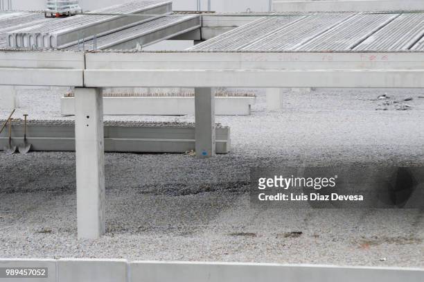 construction of a garage in a building - ferro metal stock pictures, royalty-free photos & images
