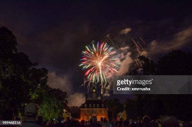 colonial williamsburg 4th of july - colonial williamsburg stock pictures, royalty-free photos & images