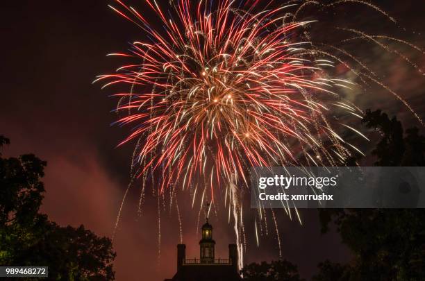 colonial williamsburg 4th of july - colonial williamsburg stock pictures, royalty-free photos & images