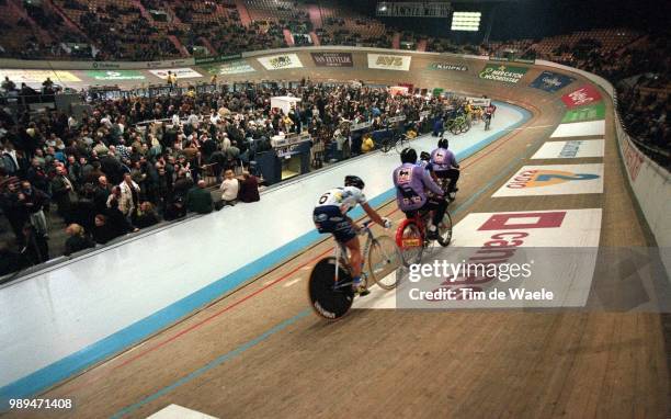 Cycling 6-Days-Ghentcyclisme Cycling Wielrennen Cyclismepiste Wielerbaan Iso Sport 6 Joursflandres Gand Illustration 6 Daagsevlaanderen Illustration...