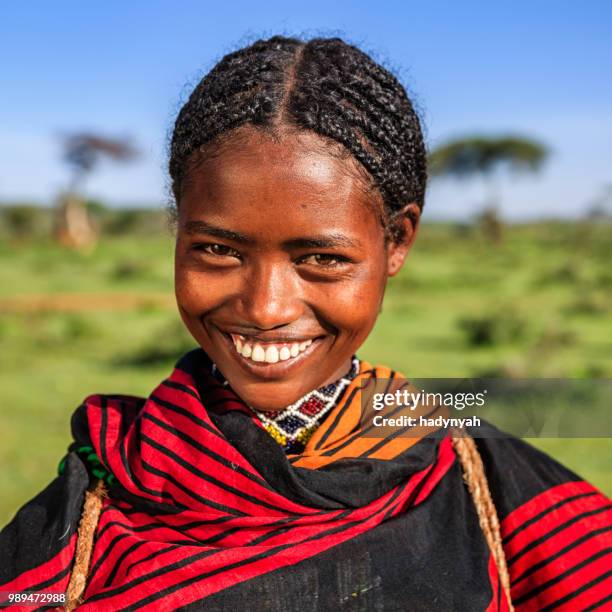 young woman from borana tribe, southern ethiopia, africa - omo valley stock pictures, royalty-free photos & images