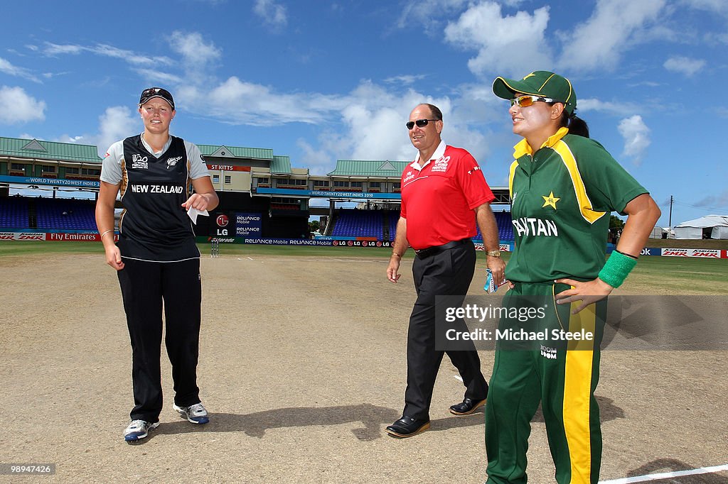 New Zealand v Pakistan - ICC Women's T20 World Cup