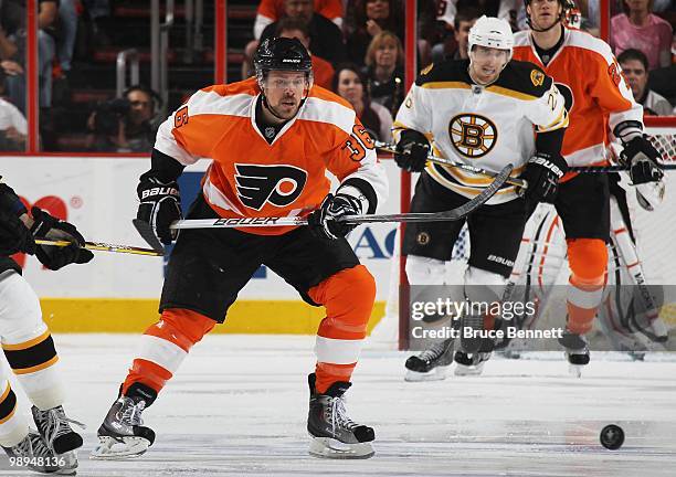 Darroll Powe of the Philadelphia Flyers skates against the Boston Bruins in Game Four of the Eastern Conference Semifinals during the 2010 NHL...