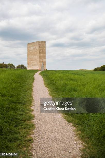 bruder klaus feldkapelle - bruder stockfoto's en -beelden