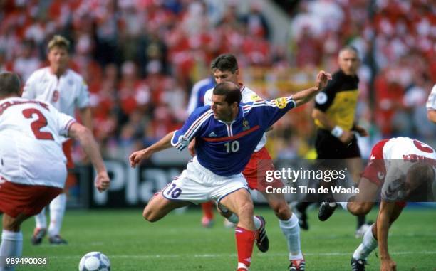 Foot France, Denmarkzidane Zinedine Football Voetbal Francefrankrijk Danemark Denmark Danmark Isosport Euro 2000 !Im 335591 Footballvoetbal Soccer...