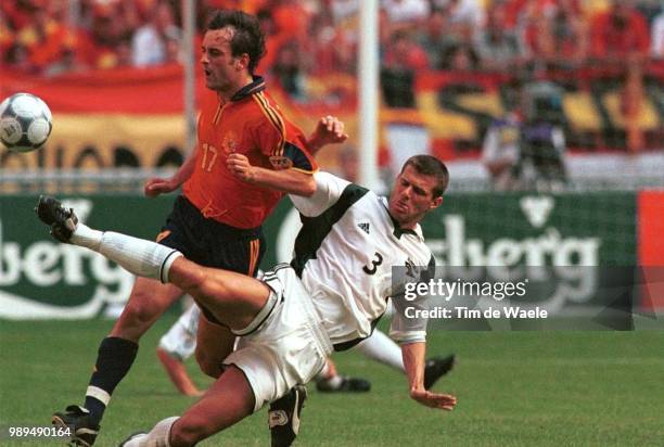 Foot Slovenia, Spainetxeberria Joseba Milinovic Zeljkofootball Voetbal Slovenie Slovenia Spainspanje Espagne Euro 2000 Iso Sport !Im335609 Football...