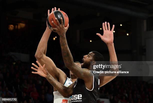 Euroleague, Brose Bamberg vs. Real Madrid, main round, 14th match day at Brose Arena in Bamberg, Germany, 21 December 2017. Bamberg's Dorell Wright...