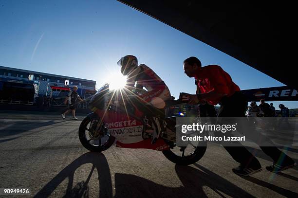 Jonas Folger of Germany and Ongetta Team starts from box before the 125 cc race at Circuito de Jerez on May 2, 2010 in Jerez de la Frontera, Spain.