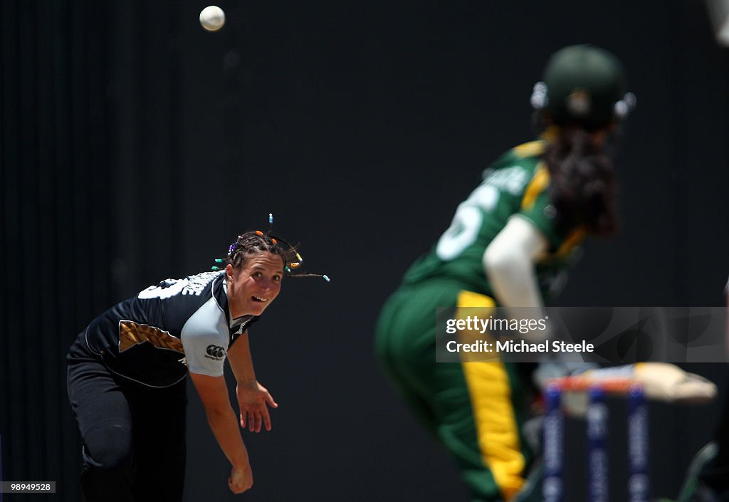 New Zealand v Pakistan - ICC Women's T20 World Cup