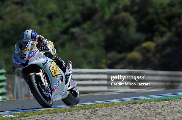 Thomas Luthi of Switzerland and Interwetten Moriwaki Racing heads down a straight during the second day of test at Circuito de Jerez on May 1, 2010...