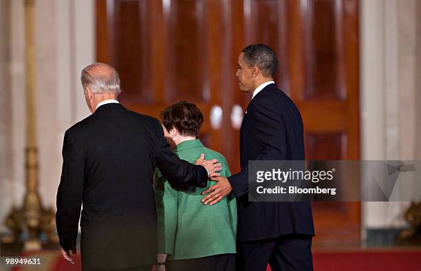 Vice President Joseph "Joe" Biden, left, Elena Kagan, U.S. Solicitor general, center, and U.S. President Barack Obama, leave after a news conference...
