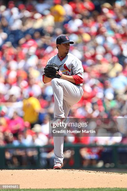 Starting pitcher Kyle Lohse of the St. Louis Cardinals delivers a pitch during a game against the Philadelphia Phillies at Citizens Bank Park on May...