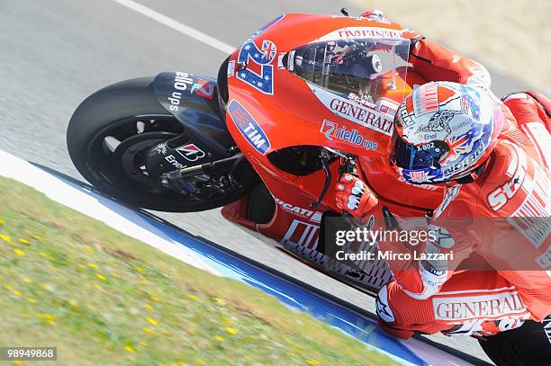 Hector Barbera of Spain and Team Aspar rounds the bend during the second day of test at Circuito de Jerez on May 1, 2010 in Jerez de la Frontera,...