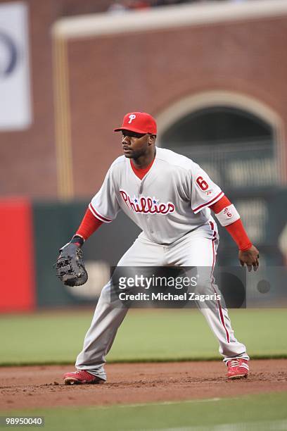Ryan Howard of the Philadelphia Phillies fielding during the game against the San Francisco Giants at AT&T Park on April 26, 2010 in San Francisco,...