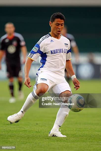 Roger Espinoza of the Kansas City Wizards controls the ball against D.C. United at RFK Stadium on May 5, 2010 in Washington, DC. D.C. United won 2-1.