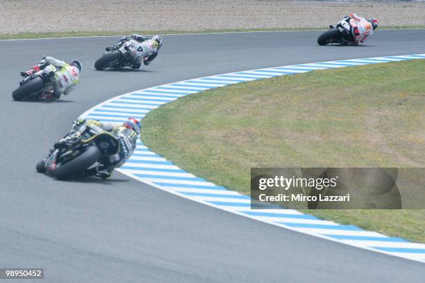 Marco Simoncellii of Italy and San Carlo Honda Gresini leads the fields during the MotoGP race at Circuito de Jerez on May 2, 2010 in Jerez de la...