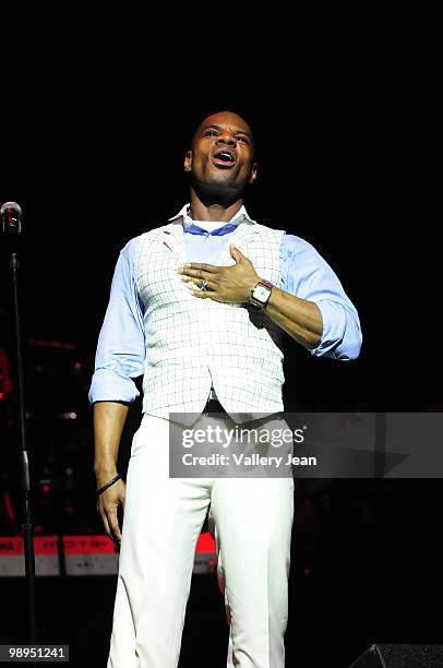 Kirk Franklin performs at The All Star Mother's Day Celebration at James L. Knight Center on May 9, 2010 in Miami, Florida.