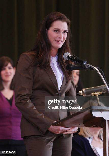 Actress Brooke Shields celebrates the MOTHERS act, legislation on postpartum depression, which was included in the federal health insurance reform...