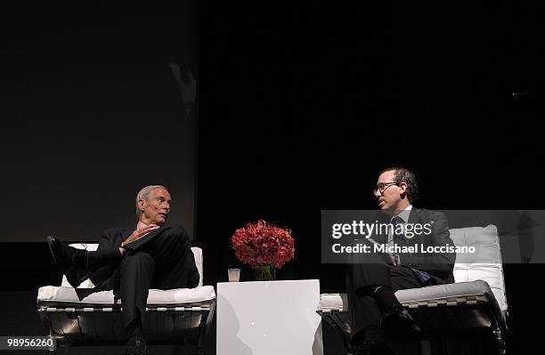 Correspondent Bob Simon is interviewed by Executive Director of the Committee to Protect Journalists Joel Simon during the 2010 Courage Forum with...