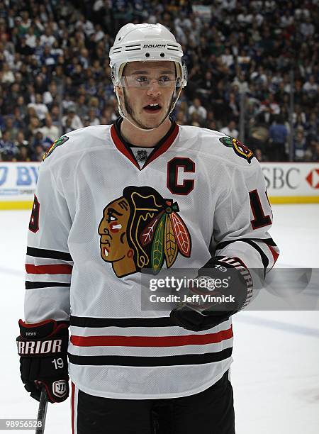 Jonathan Toews of the Chicago Blackhawks skates to the bench in Game Four of the Western Conference Semifinals against the Vancouver Canucks during...