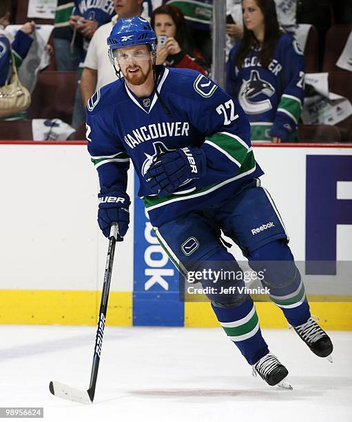 Daniel Sedin of the Vancouver Canucks skates up ice in Game Four of the Western Conference Semifinals against the Chicago Blackhawks during the 2010...