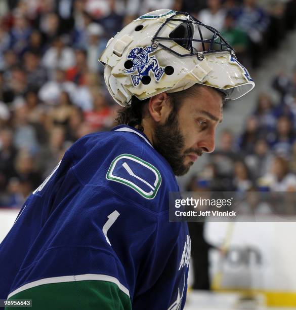 Roberto Luongo of the Vancouver Canucks stands in his crease in Game Four of the Western Conference Semifinals against the Chicago Blackhawks during...