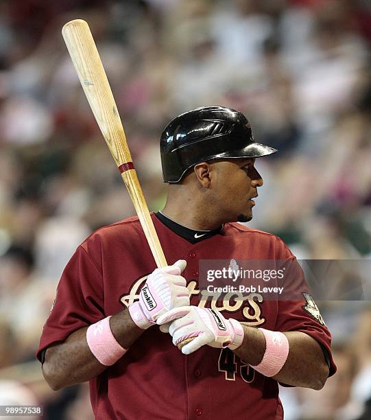 Carlos Lee of the Houston Astros bats against the San Diego Padres at Minute Maid Park on May 9, 2010 in Houston, Texas.