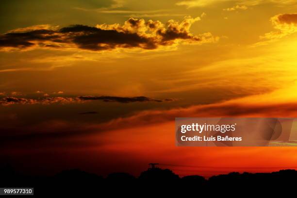 puesta sol - puesta de sol - fotografias e filmes do acervo