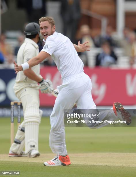 Stuart Broad of England appeals successfully for the wicket of Ross Taylor of New Zealand during the 1st Test match between England and New Zealand...