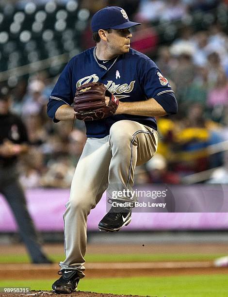 Pitcher Tim Stauffer of the San Diego Padres looks throws against the Houston Astros at Minute Maid Park on May 9, 2010 in Houston, Texas.