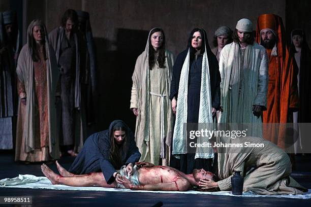 Frederik Mayet as Jesus Christ and ensemble members perform on stage during the Oberammergau passionplay 2010 final dress rehearsal on May 10, 2010...