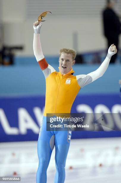 Winter Olympic Games : Salt Lake City, 2/9/2002, Kearns, Utah, United States --- Jochem Uytdehaage Of The Netherlands Celebrates After Skating To A...