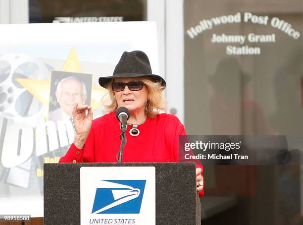 Angie Dickinson speaks at the Hollywood Station Post Office dedication ceremony to the former honorary Mayor of Hollywood Johnny Grant held at...