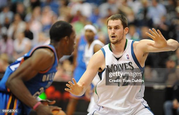 Kevin Love of the Minnesota Timberwolves defends against Jeff Green of the Oklahoma City Thunder during the game on February 21, 2010 at the Target...