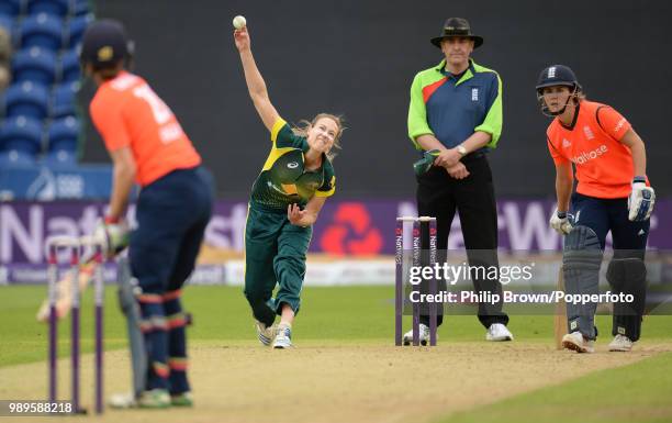Ellyse Perry of Australia bowls to Lydia Greenway of England during the 3rd NatWest International Twenty20 between England Women and Australia Women...