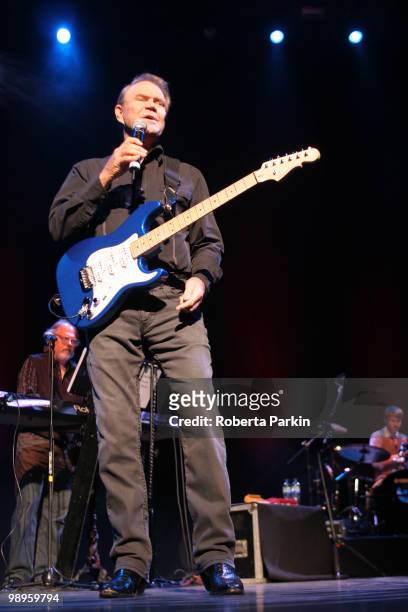 Glen Campbell performs on stage at the Royal Festival Hall on May 10, 2010 in London, England.