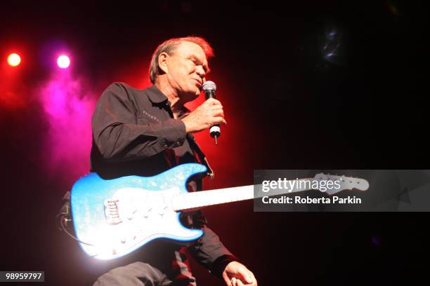 Glen Campbell performs on stage at the Royal Festival Hall on May 10, 2010 in London, England.