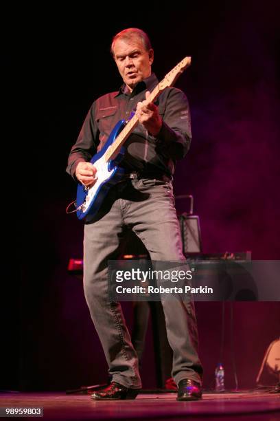 Glen Campbell performs on stage at the Royal Festival Hall on May 10, 2010 in London, England.