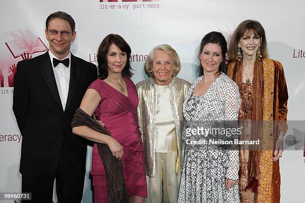 Authors David Finkel, Mary Karr, Liz Smith, Sara Gruen and Norris Church Mailer attend Literacy Partners 26th annual Evening of Readings gala at the...