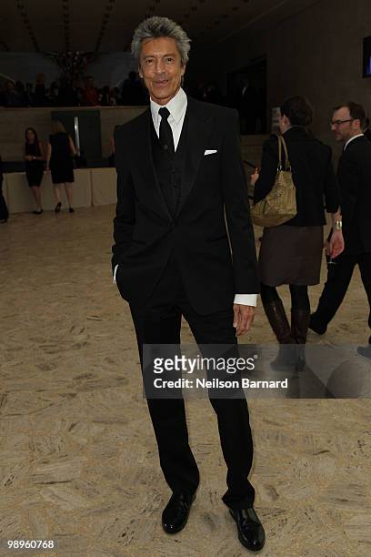 Tommy Tune attends Literacy Partners 26th annual Evening of Readings gala at the David H. Koch Theater, Lincoln Center on May 10, 2010 in New York...