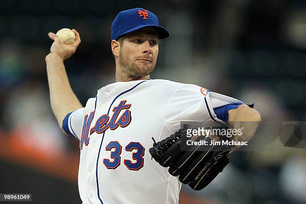 John Maine of the New York Mets delivers a pitch against the Washington Nationals on May 10, 2010 at Citi Field in the Flushing neighborhood of the...