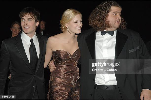 Ian Somerhalder, Maggie Grace and Jorge Garcia of "Lost," winner of Outstanding Performance by an Ensemble in a Drama Series 10612_lc0113.jpg