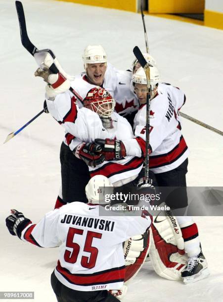 Winter Olympic Games : Salt Lake City, 2/24/02, West Valley City, Utah, United States --- Canada Men'S Hockey Players Rush Goalie Martin Brodeur As...