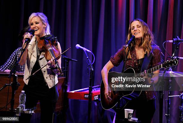 Musicians Martie Maguire and Emily Robison of the Court Yard Hounds answer questions from fans and perform at The GRAMMY Museum on May 10. 2010 in...