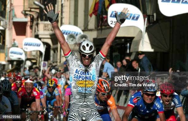 Th Milan - San Remo 2002, Cipollini Mario, Joie, Vreugde, Celebration /Zberg Marcus, Rodriguez Fred, Planckaert Jo, Tchmil Andrei, World Cup Race,...