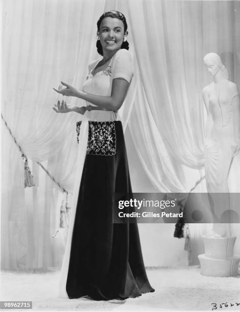 Studio full length portrait of actress and singer Lena Horne circa 1940