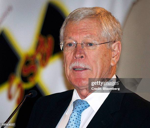 Norman Moore, Western Australia's minister for mines and petroleum, speaks at the Australian Uranium Summit in Perth, Australia, on Tuesday, May 11,...