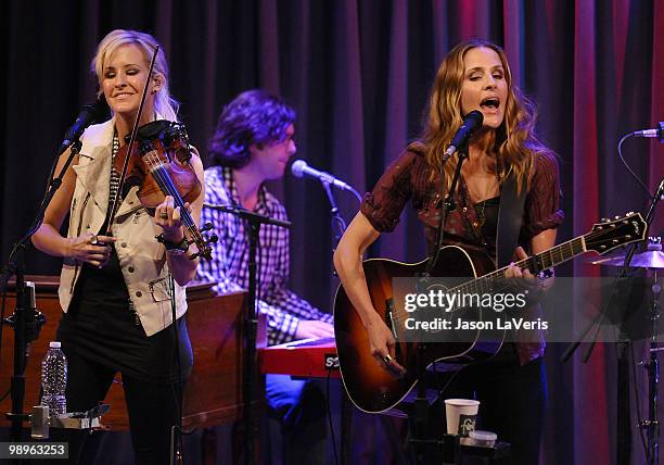 Martie Maguire and Emily Robison of The Court Yard Hounds perform at The Grammy Museum on May 10, 2010 in Los Angeles, California.