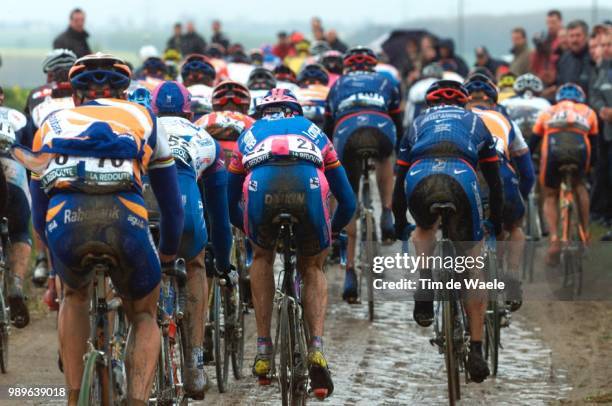 Paris - Roubaix /Pavees, Kasseien, Peloton, Peleton, Illustration, Illustratie, Boue, Modder, Mud, Uci, Couppe Du Monde, Wereldbeker, World Cup,...